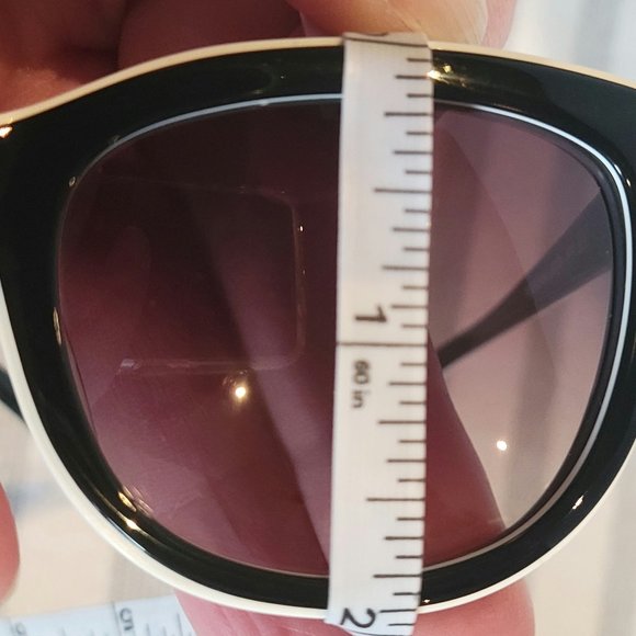 Moschino Sunglasses - Picture 11 of 13